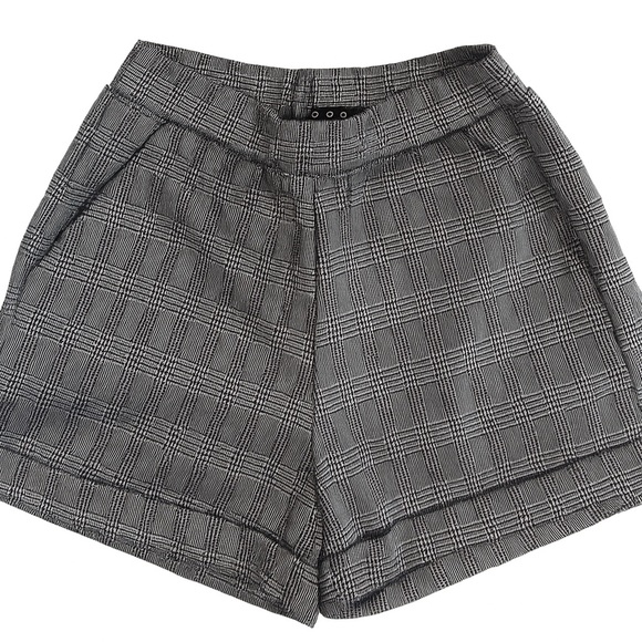 Pants - Gray Plaid Women's Shorts